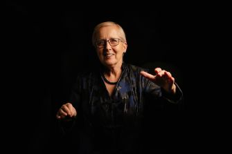 Ara Hura - a visionary journey