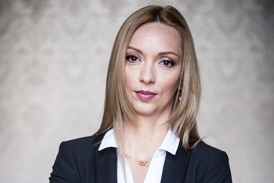 Anna   Ungureanu  1