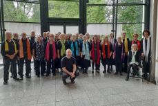 Sunny Side Up: Sing at Toitū