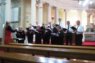 Schola Cantorum: “Come Out, ‘tis Now September”